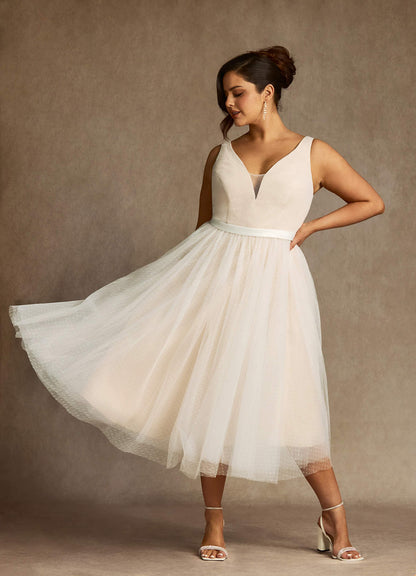 Diamond White Champagne A-Line Bow Tulle Dress