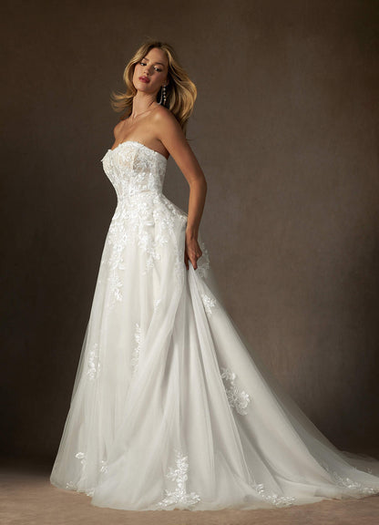 Diamond White Ball-Gown Strapless Lace Dress