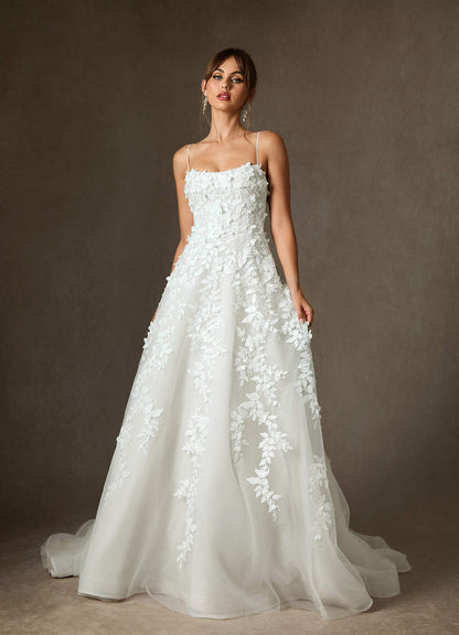 Diamond White Ball-Gown Lace Dress