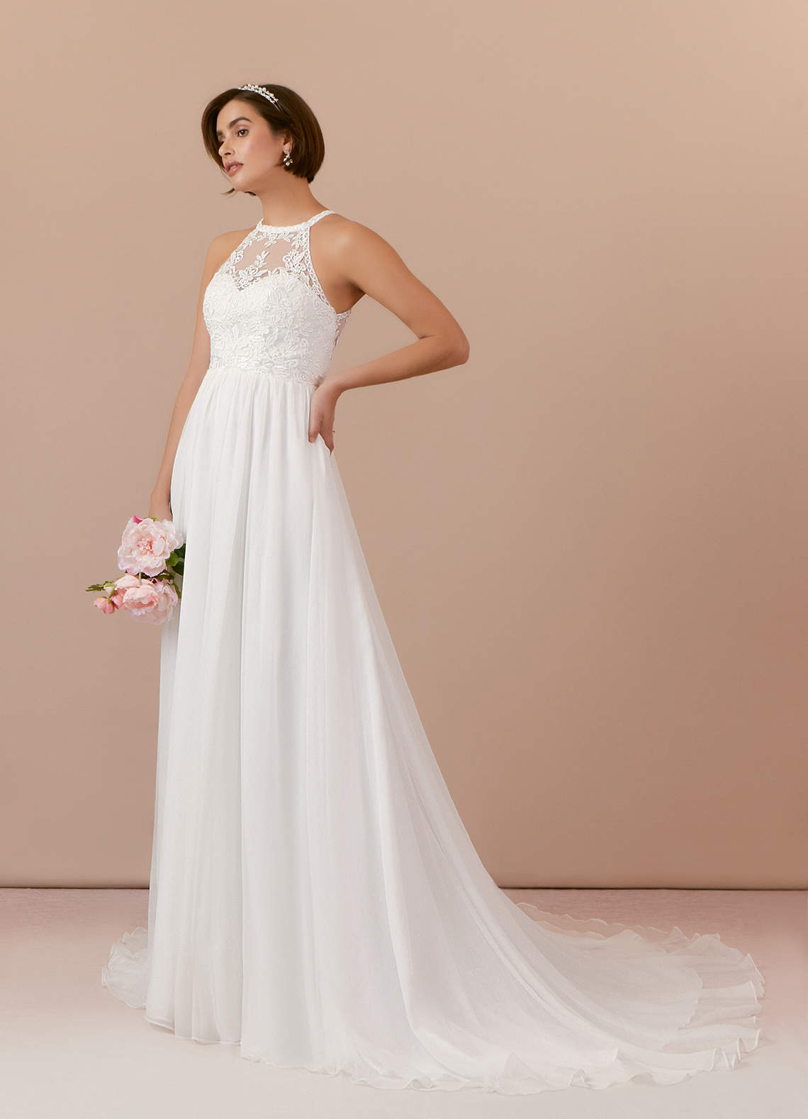 Diamond White A-Line Lace Crinkle Chiffon Dress
