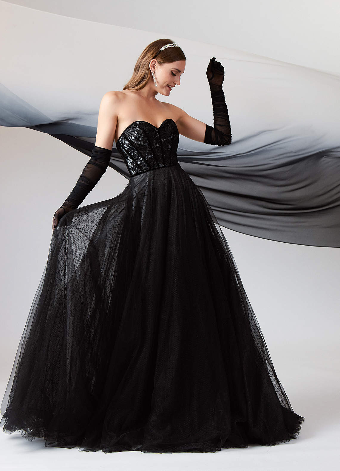 Black Diamond White Ball-Gown Lace Tulle Dress