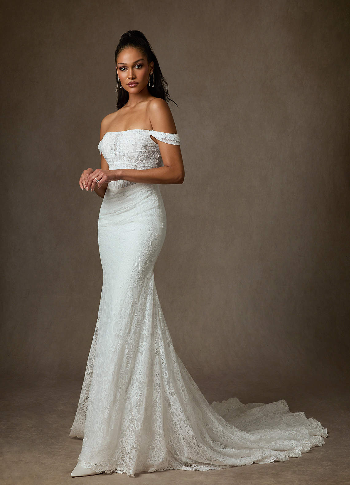 Diamond White Mermaid Lace Dress