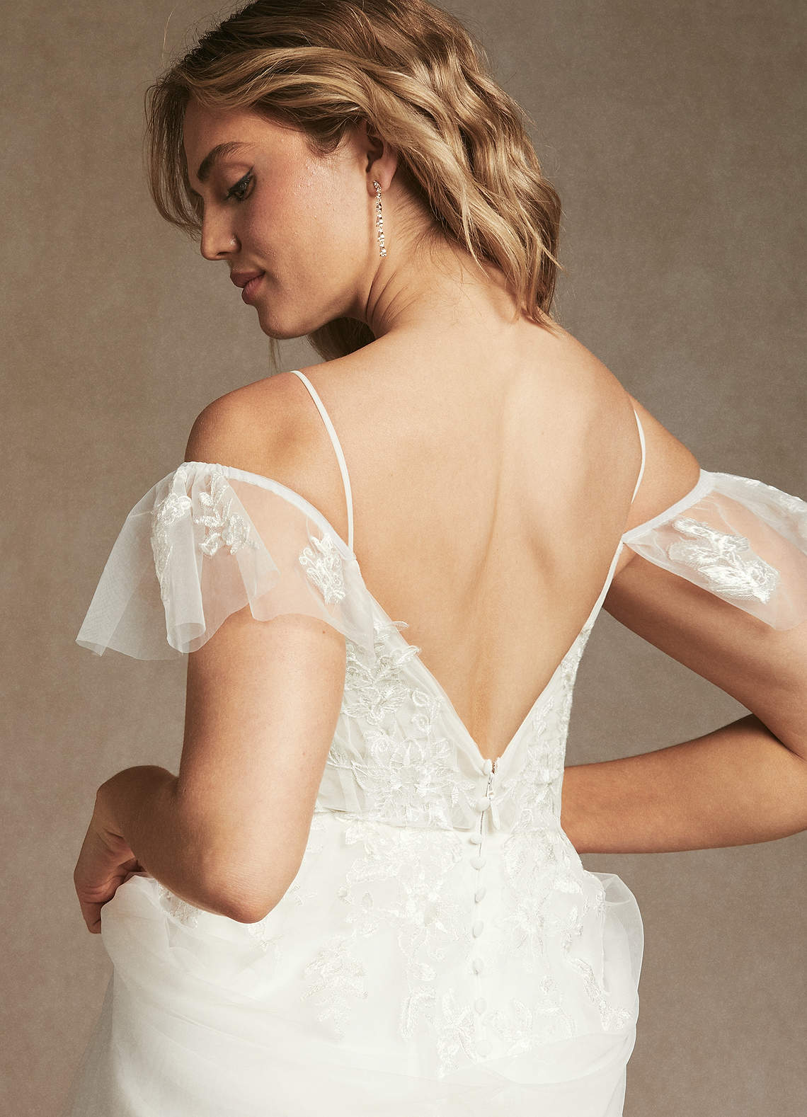 Diamond White A-Line V-Neck Sequins Tulle Dress