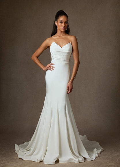 Diamond White Mermaid Crepe Back Satin Dress