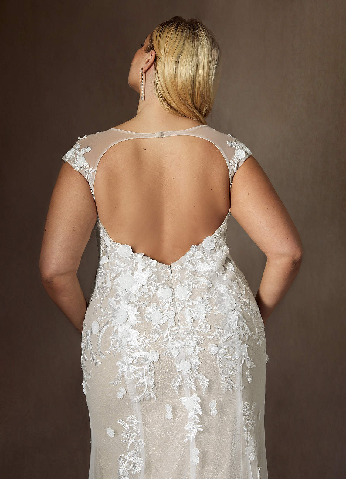 Diamond White Champagne Mermaid Sweetheart Sequins Tulle Dress