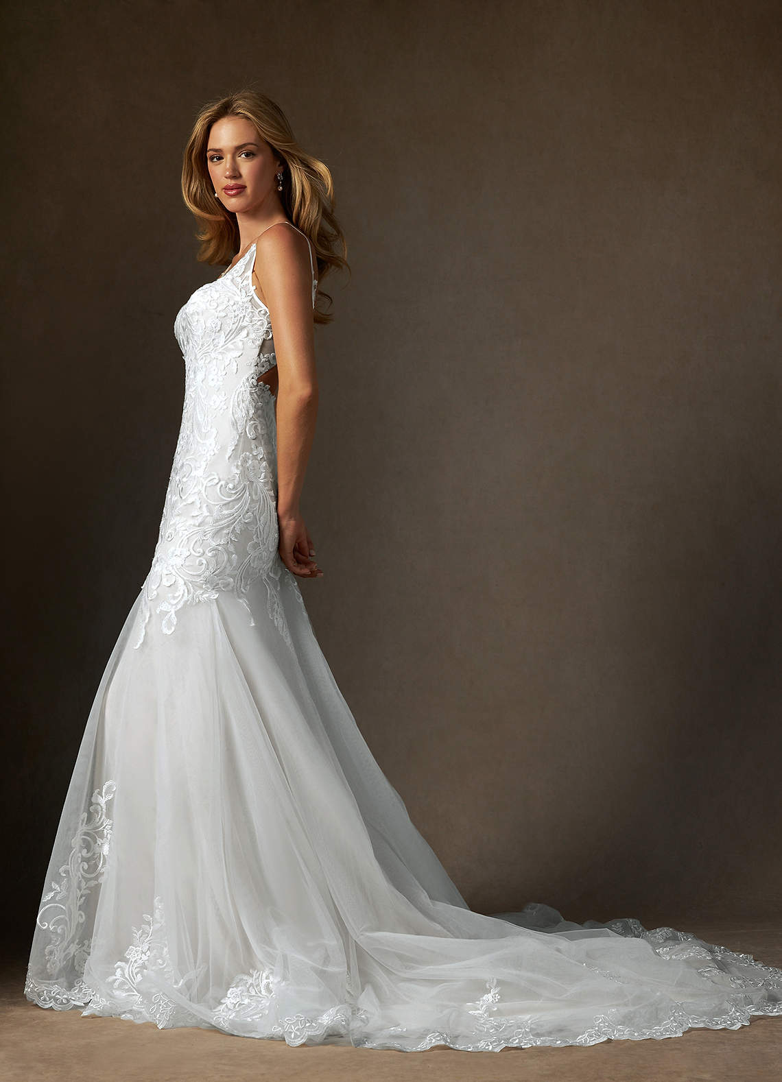 Diamond White Mermaid V-Neck Sequins Tulle Dress