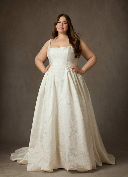 Antique White Ball-Gown with Pockets Floral Jacquard Dress