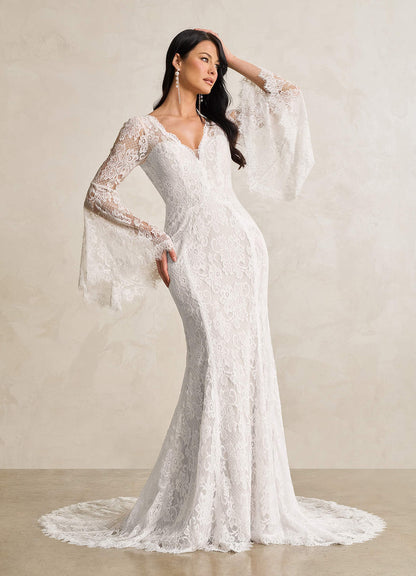 Diamond White Mermaid V-Neck Lace Dress