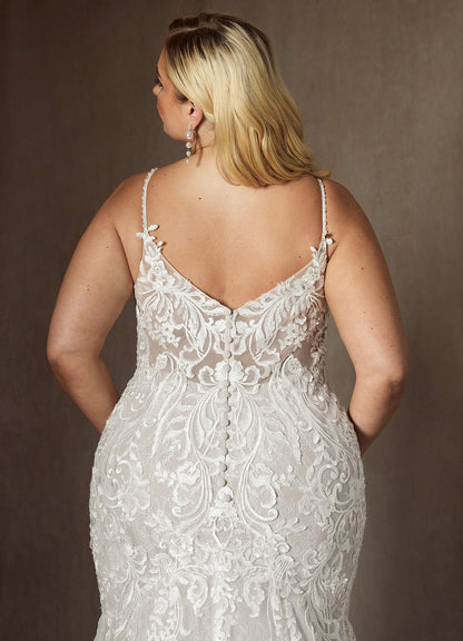 Diamond White Mermaid V-Neck Sequins Tulle Dress