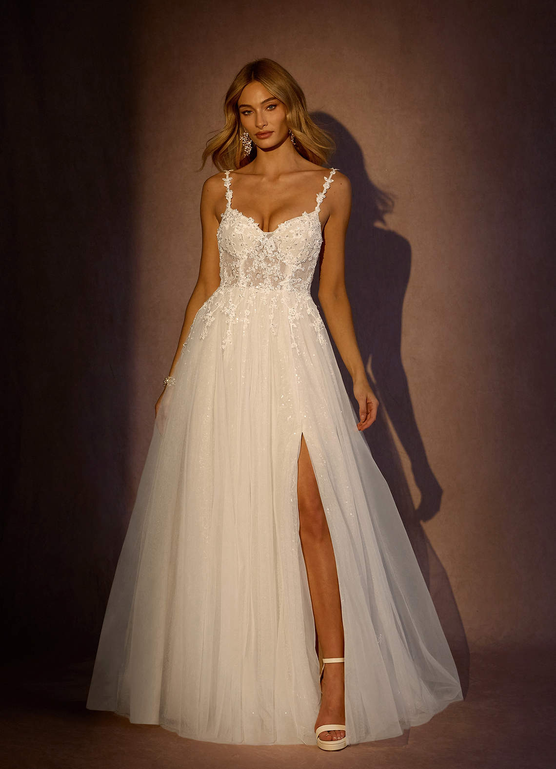 Diamond White A-Line V-Neck Sequins Tulle Dress