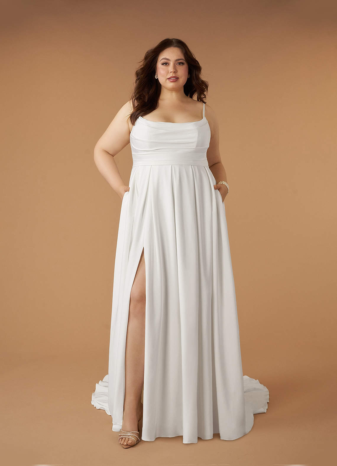 Diamond White A-Line Scoop Pleated Crepe Back Satin Dress