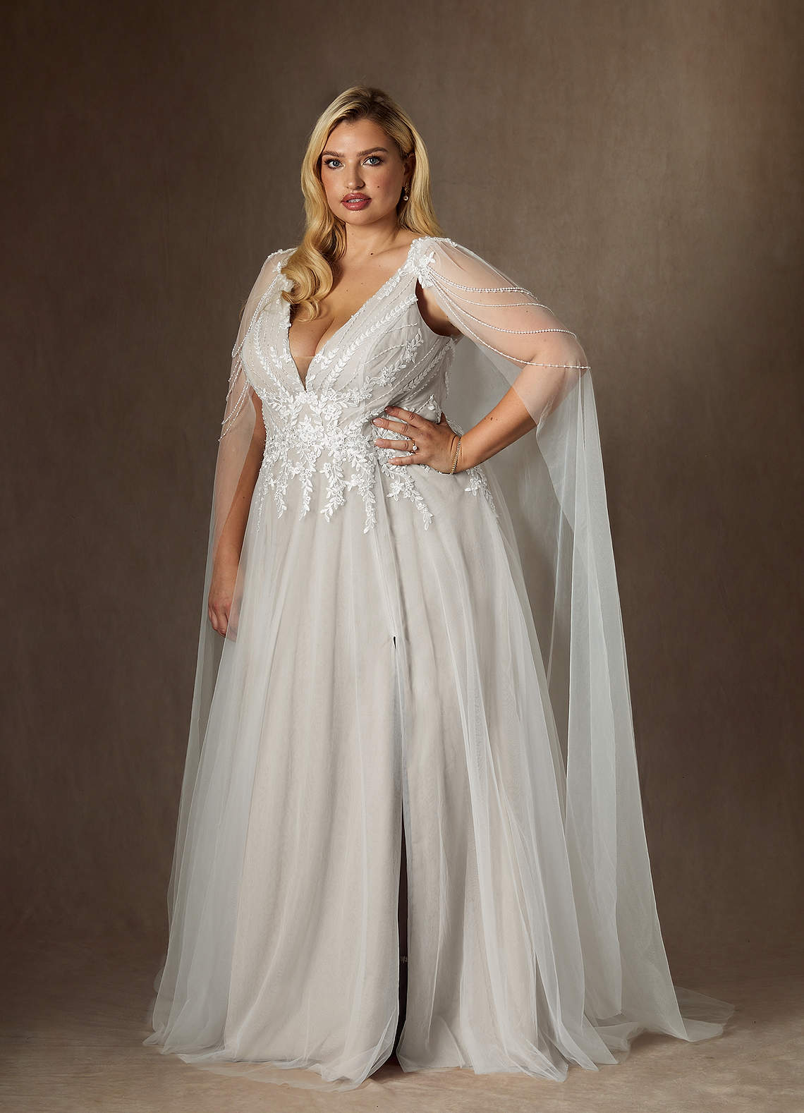 Diamond White A-Line V-Neck Sequins Tulle Dress