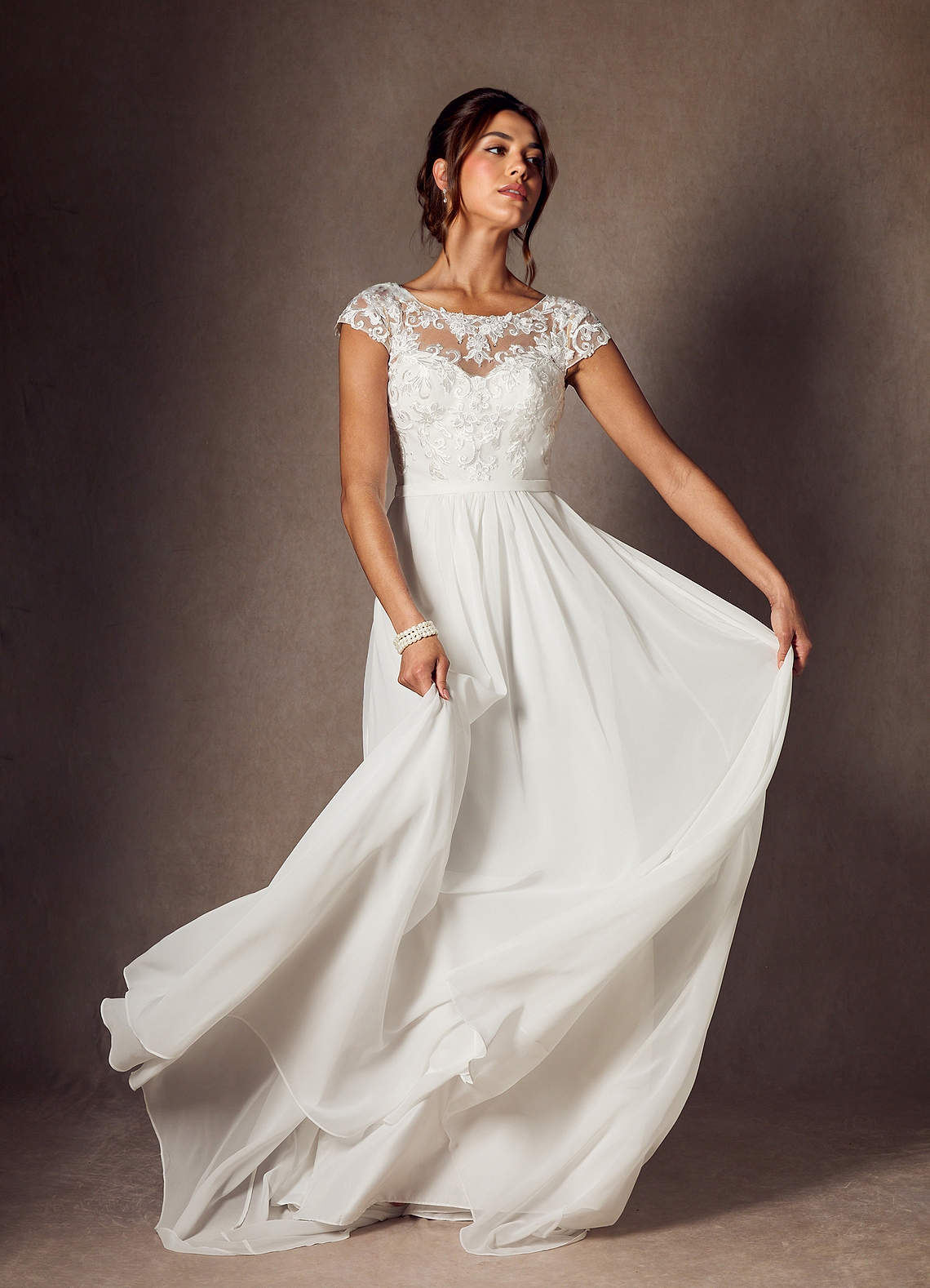 Diamond White A-Line Scoop Sequins Chiffon Dress