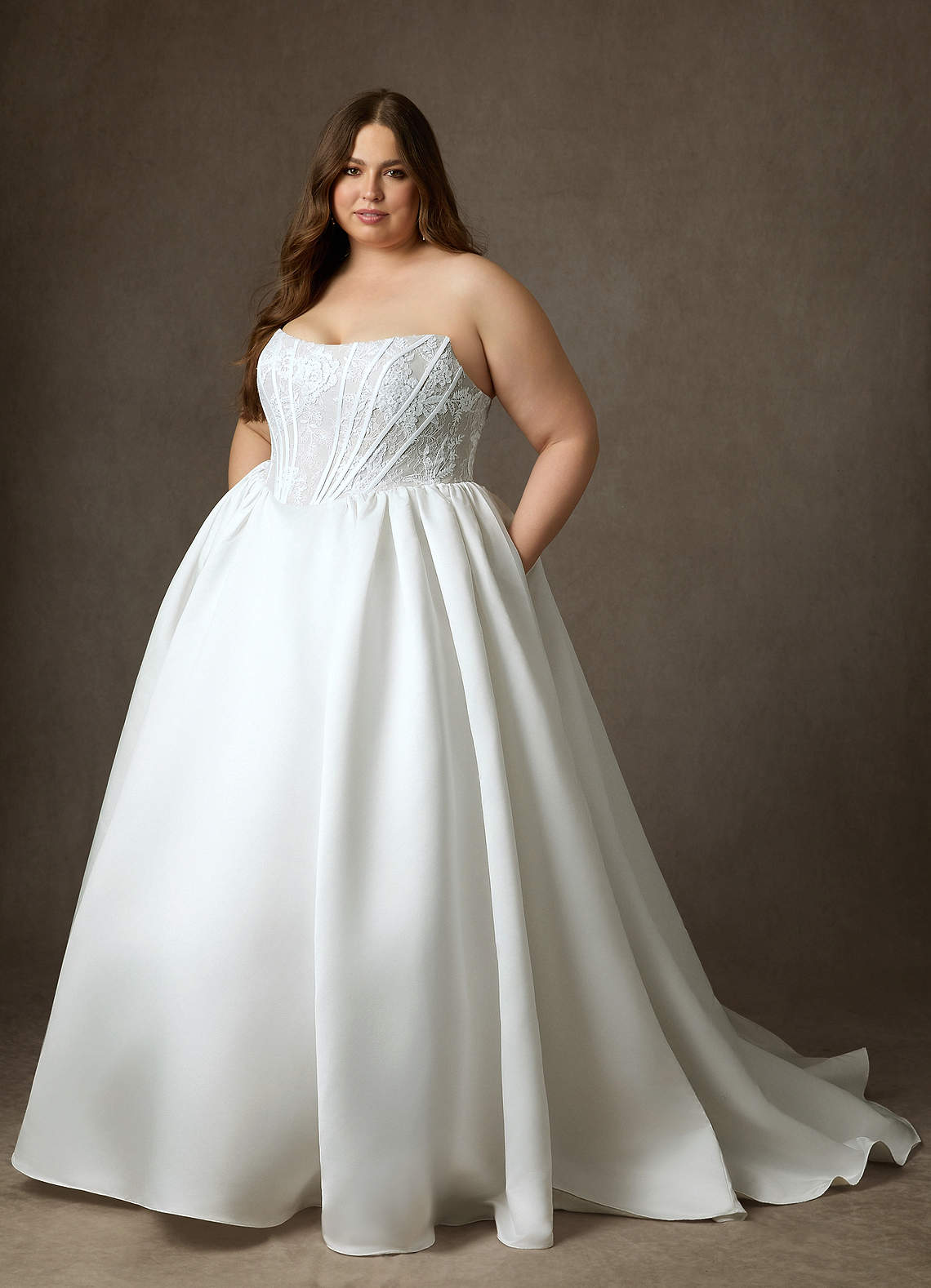 Diamond White Ball-Gown Strapless Lace Dress