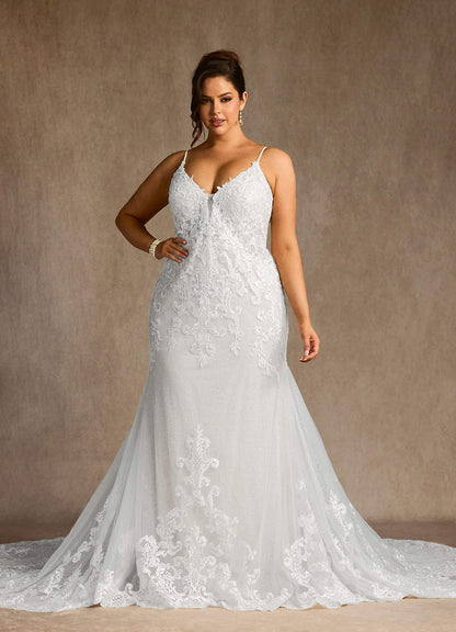 Diamond White Mermaid V-Neck Lace Dress