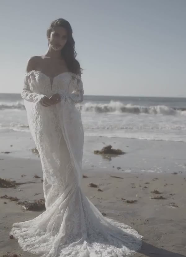 Diamond White Champagne Mermaid V-Neck Sequins Lace Dress