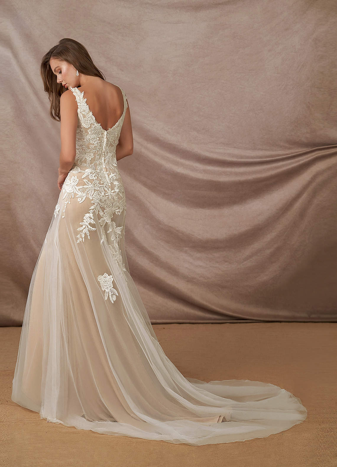 Diamond White Nude Sheath Sequins Tulle Dress