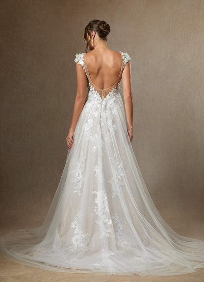 Diamond White A-Line Sweetheart Sequins Tulle Dress