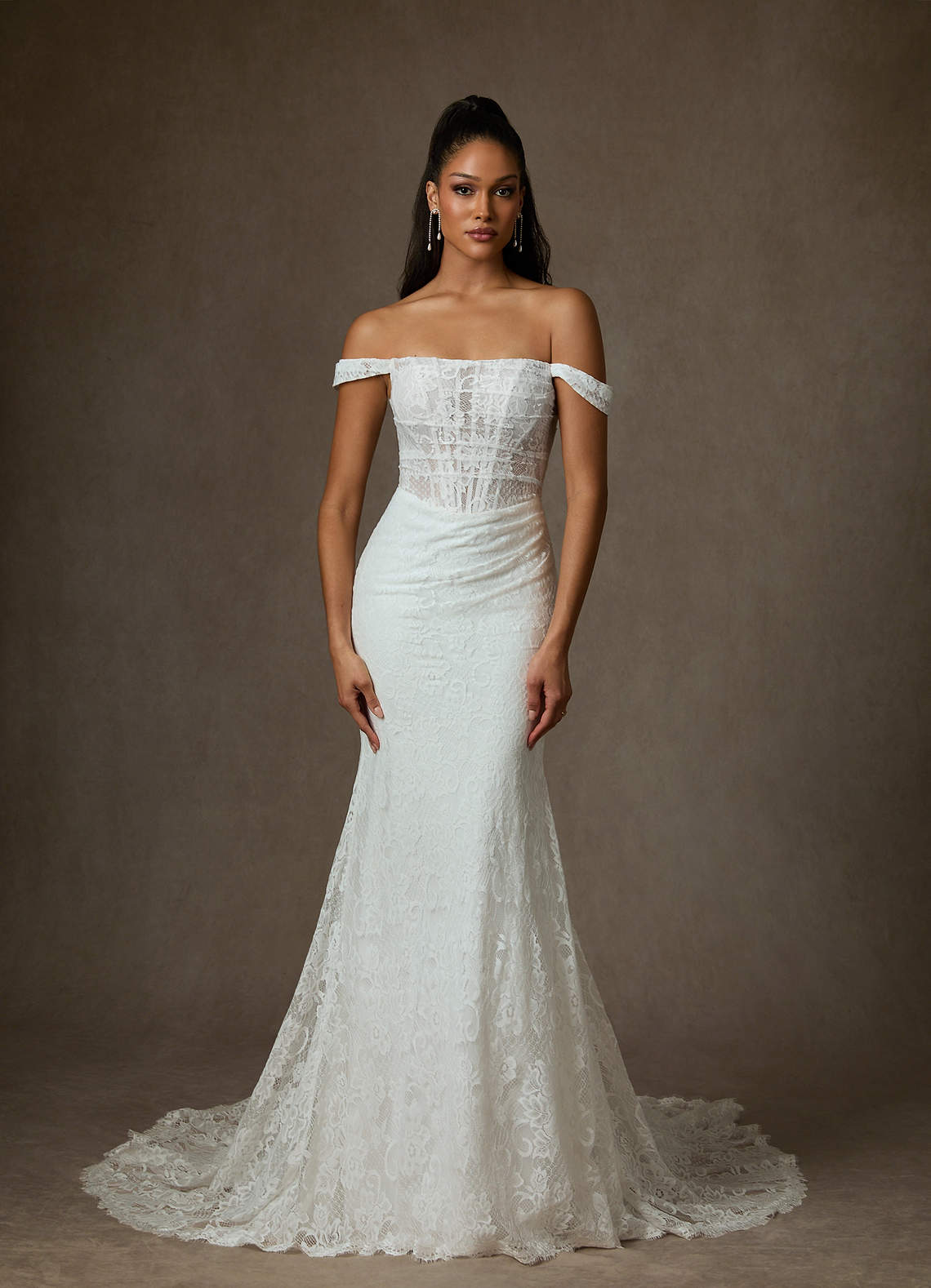 Diamond White Mermaid Lace Dress