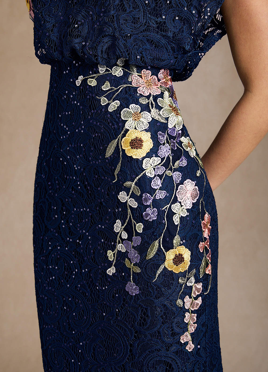 Dark Navy Mermaid Sequins Lace Dress