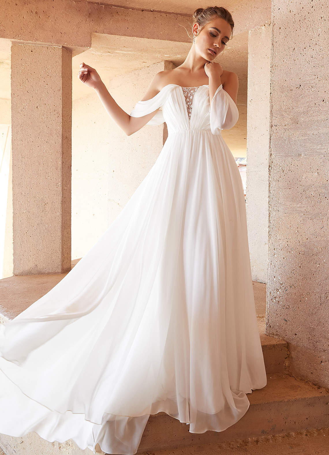 Diamond White A-Line Sweetheart Sequins Chiffon Dress