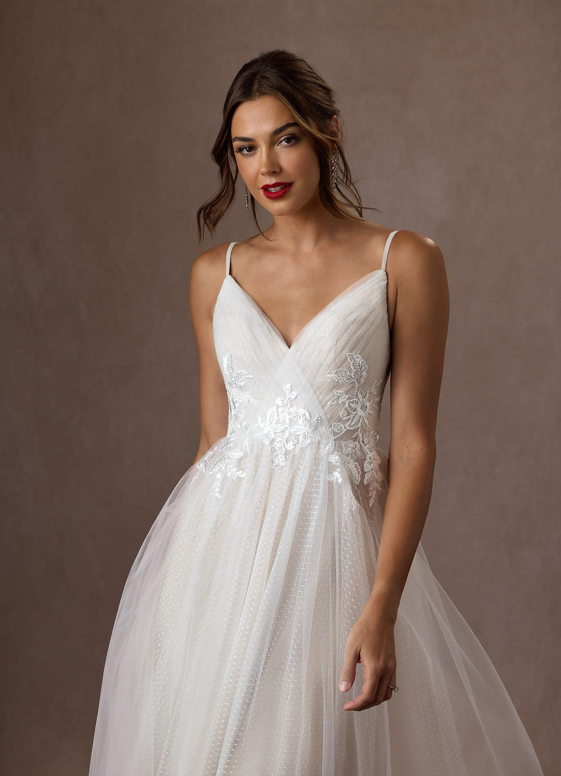 Diamond White A-Line V-Neck Sequins Tulle Dress