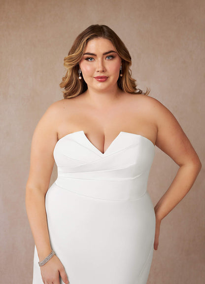 Diamond White Mermaid V-Neck Stretch Crepe Dress