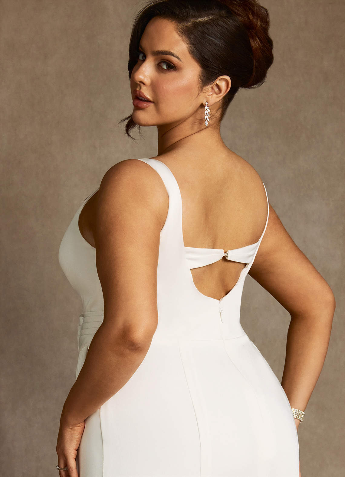 Diamond White Mermaid Pleated Crepe Back Satin Dress