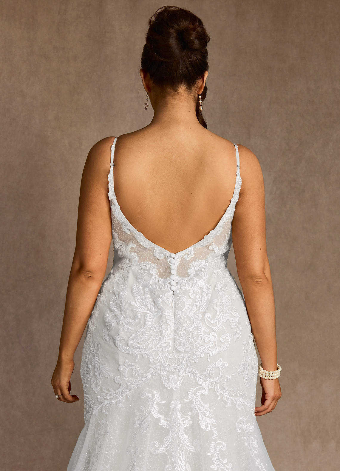 Diamond White Mermaid V-Neck Lace Dress