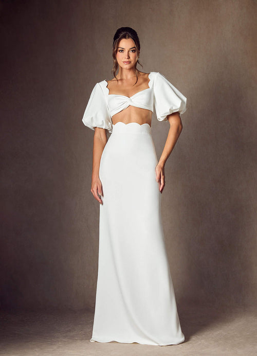 Diamond White Sheath Sweetheart Neckline Stretch Crepe Dress