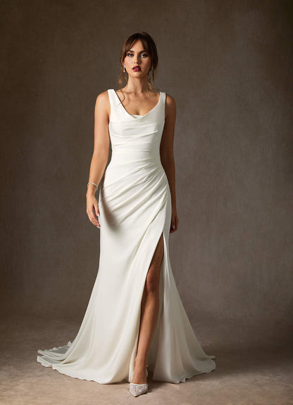 Diamond White Mermaid Scoop Pleated Crepe Back Satin Dress