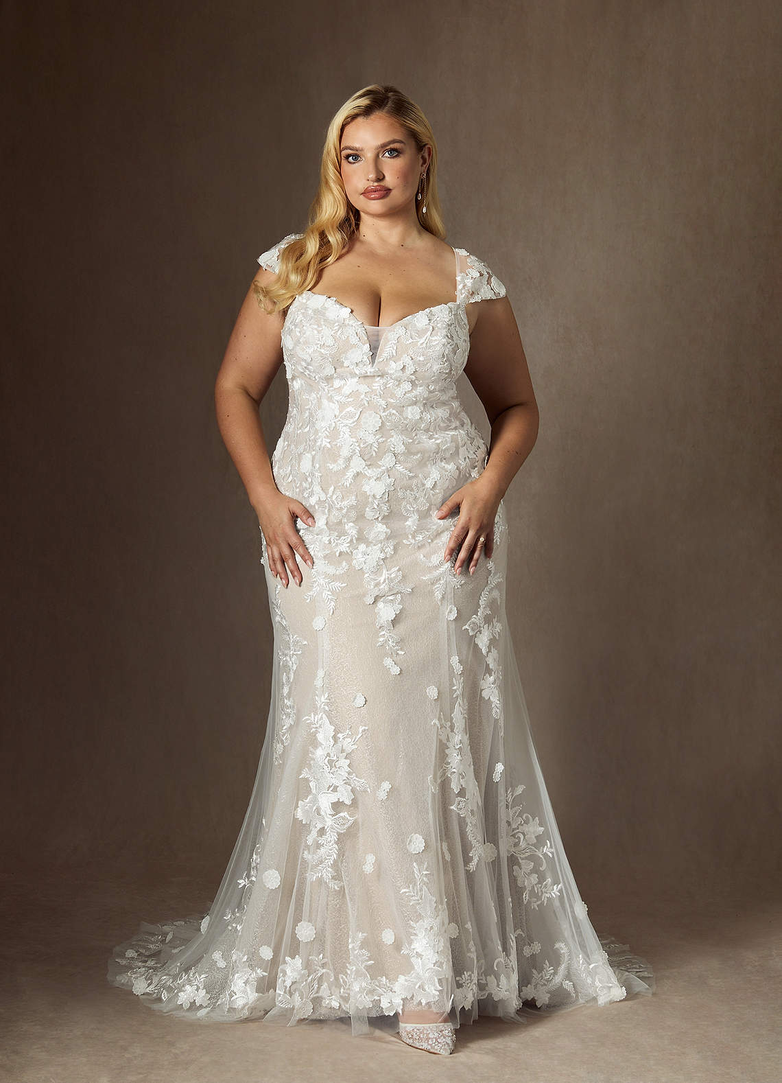Diamond White Champagne Mermaid Sweetheart Sequins Tulle Dress