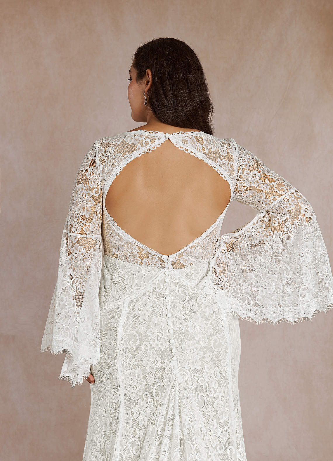 Diamond White Mermaid V-Neck Lace Dress