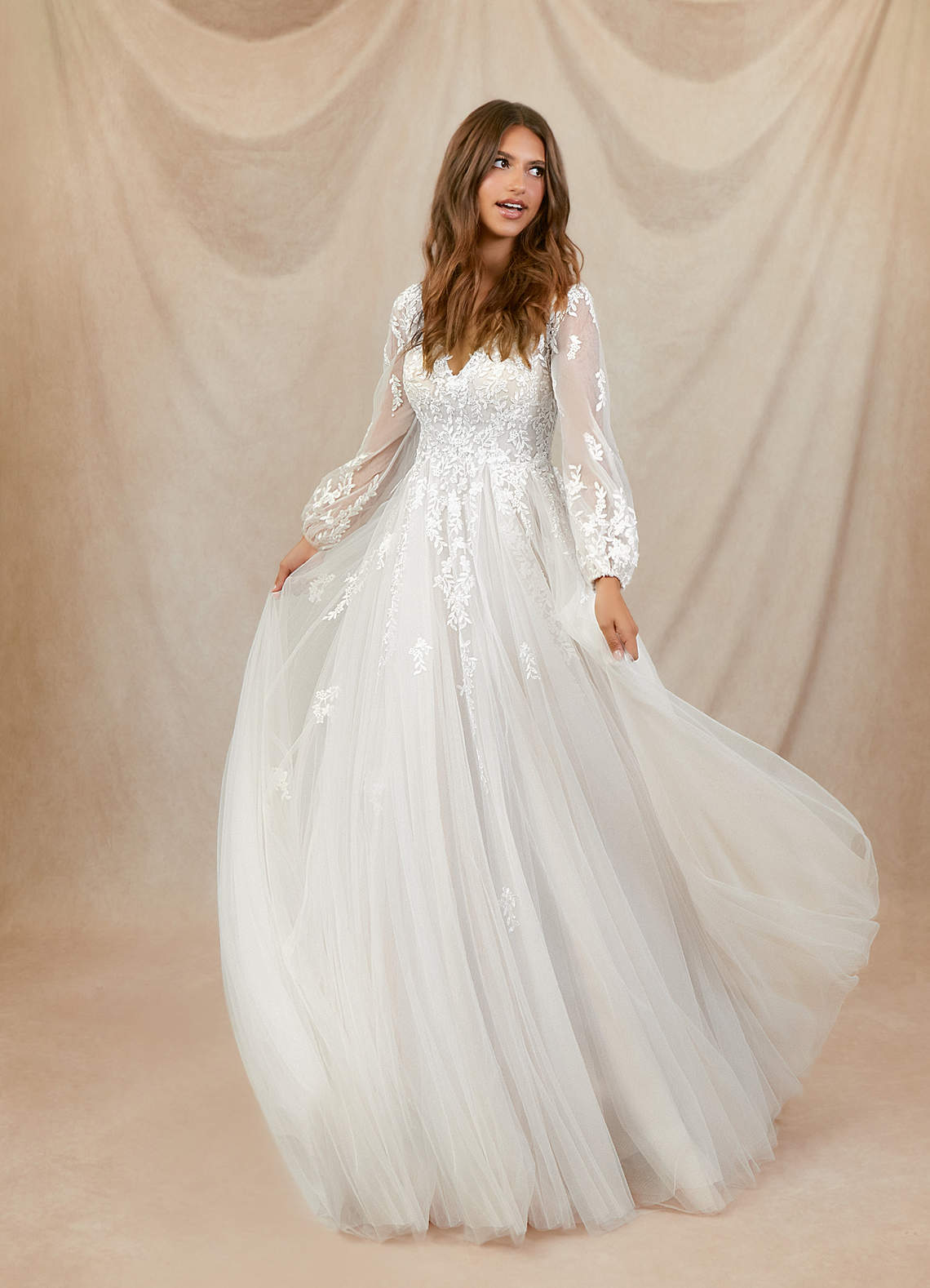 Diamond White A-Line V-Neck Tulle Dress