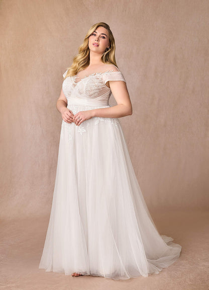 Diamond White A-Line Illusion Off-The-Shouler Lace Tulle Dress