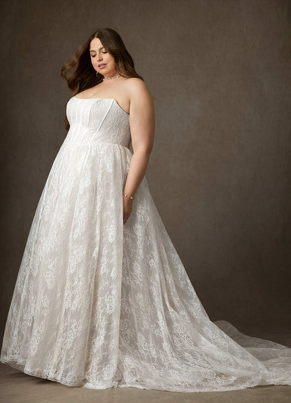 Diamond White Ball-Gown Strapless Lace Dress