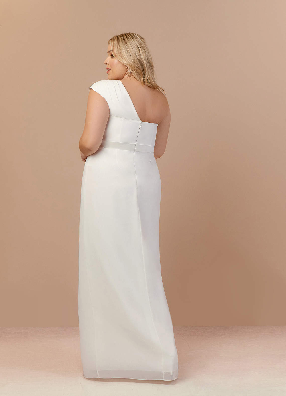 Diamond White Sheath One Shoulder Stretch Satin Dress