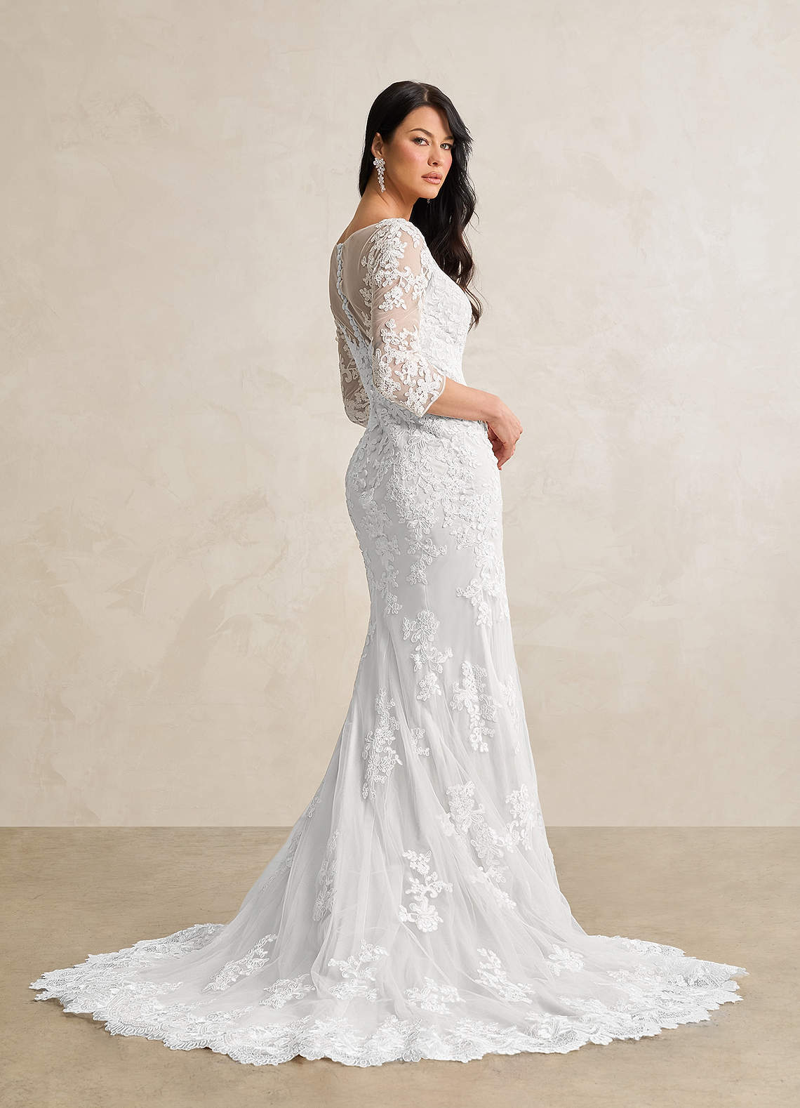 Diamond White Mermaid V-Neck Lace Tulle Dress