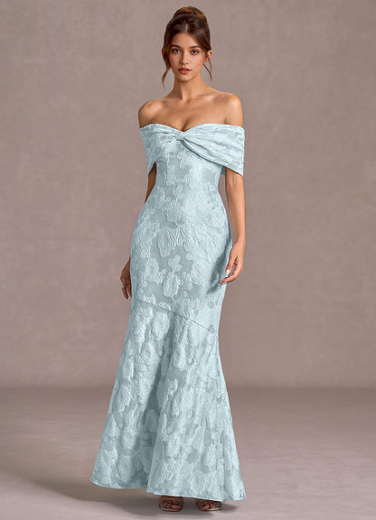 Valoria? Pale Blue Maxi Dress