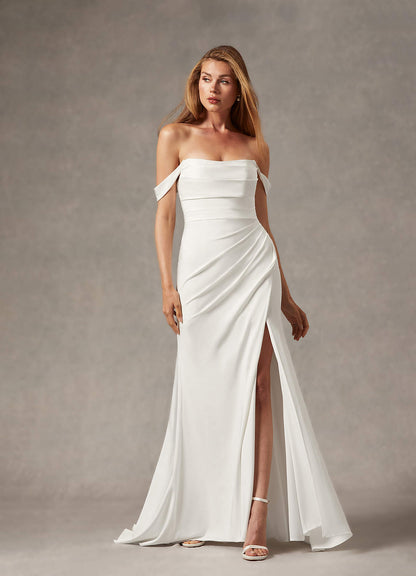 Diamond White Mermaid Scoop Pleated Crepe Back Satin Dress