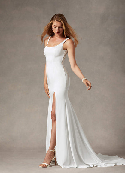 Diamond White Mermaid Scoop Sequins Crepe Back Satin Dress
