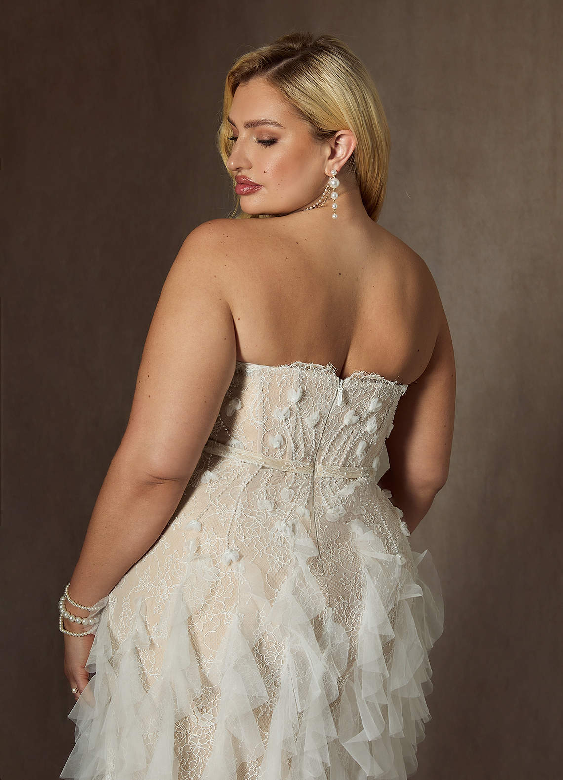 Diamond White Champagne Sheath Sequins Tulle Dress